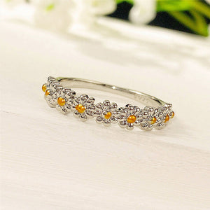 Daisy Flower Ring