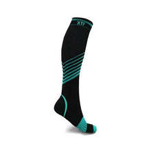 Load image into Gallery viewer, Extreme Fit Knee-High Compression Socks